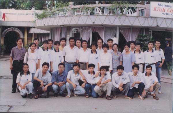 12T1 - Hanoi Amsterdam High school (1995-1998)